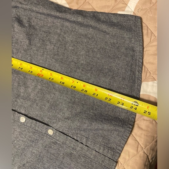 Disney Anchors Away Tigger Button Down Chambray Shirt Size XL - Picture 6 of 6